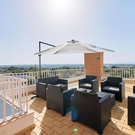 度假居 Casa Casimiro Mit Privaten Beheizten Pool 培拉