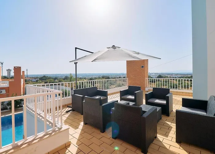 別荘 Casa Casimiro Mit Privaten Beheizten Pool ペラ