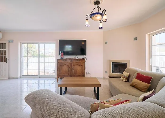 Casa Casimiro Mit Privaten Beheizten Pool ペラ